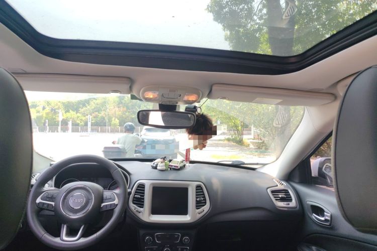 Used Jeep Compass 2019 220T Automatic Enjoyment Version Headliner