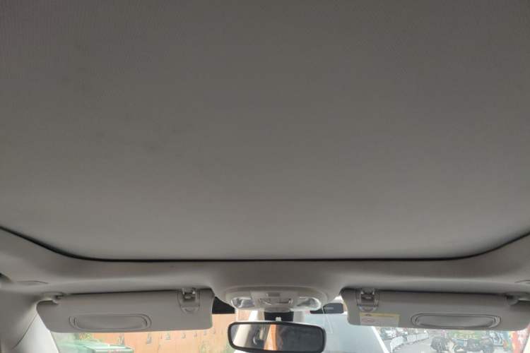 Used Jeep Compass 2019 220T Automatic Family Edition Headliner