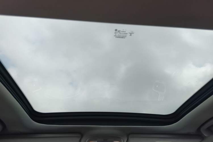 Used Jeep Compass 2019 220T Automatic Enjoyment Version Headliner