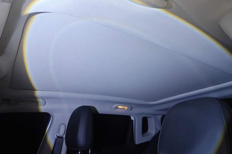 Used Jeep Compass 2019 200TS Automatic Premium - Connected Large Screen Version Headliner