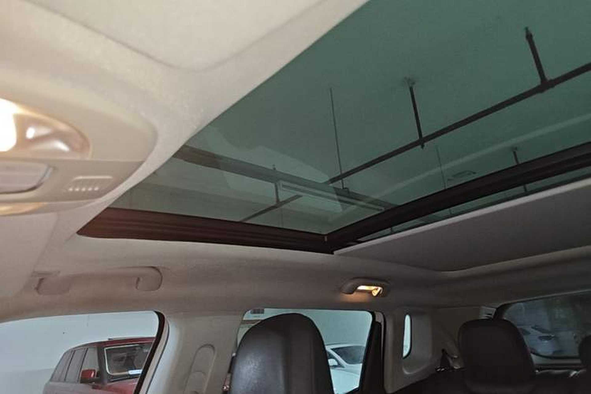 Used Jeep Compass 2019 200T Automatic Family Edition - Connected Large Screen Version Headliner