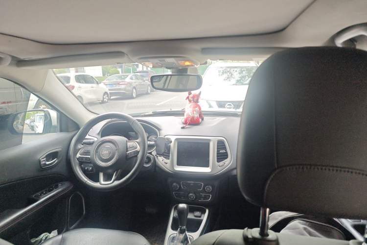Used Jeep Compass 2019 200TS Automatic Premium - Connected Large Screen Version Headliner