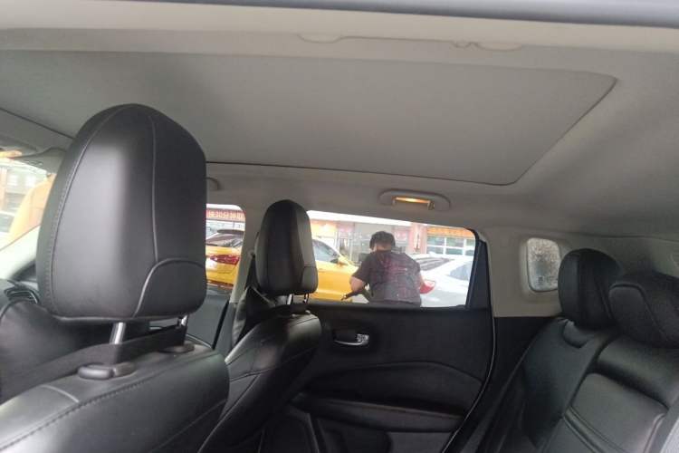 Used Jeep Compass 2019 220T Automatic Family Edition Headliner