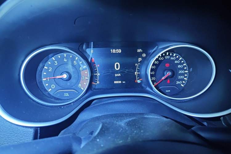 Used Jeep Compass 2019 200TS Automatic Premium - Connected Large Screen Version Instrument Cluster