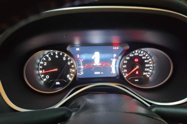 Used Jeep Compass 2019 220T Automatic Family Enjoyment Four-Wheel Drive Edition Instrument Cluster