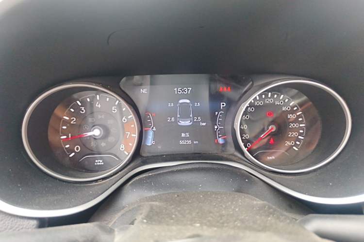 Used Jeep Compass 2019 220T Automatic Family Edition Instrument Cluster