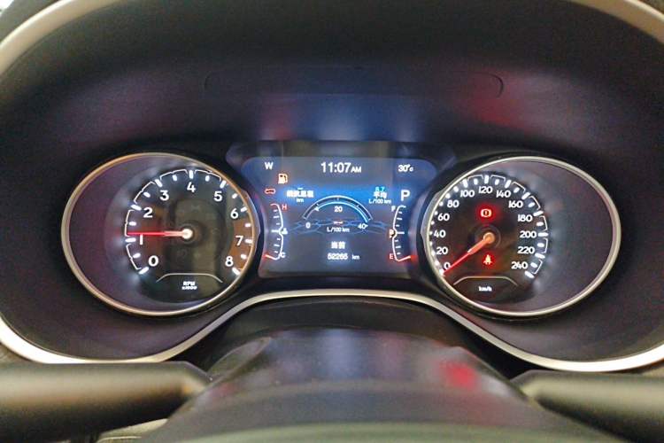 Used Jeep Compass 2019 220T Automatic Family Edition Instrument Cluster