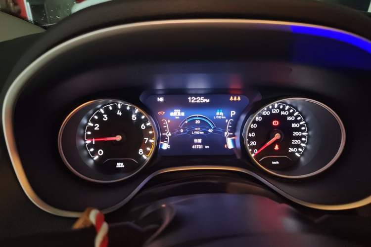 Used Jeep Compass 2019 220T Automatic Family Edition Instrument Cluster