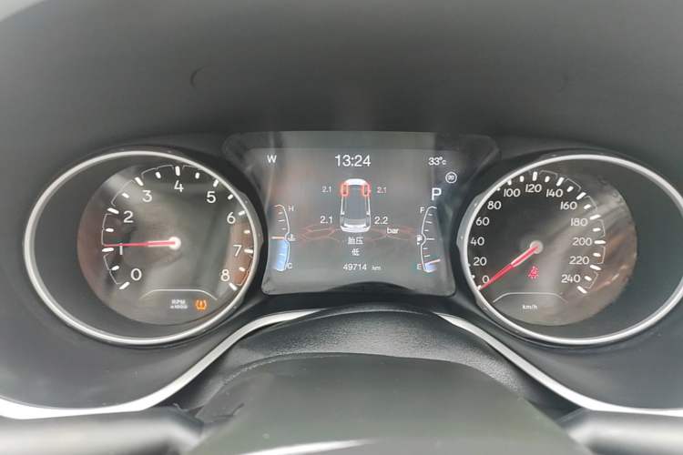Used Jeep Compass 2019 200TS Automatic Premium - Connected Large Screen Version Instrument Cluster