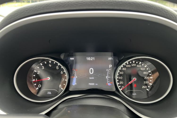 Used Jeep Compass 2019 200T Automatic Family Enjoyment Four-Wheel Drive - Connected Large Screen Version Interior 1