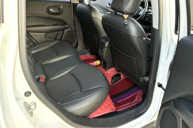 Used Jeep Compass 2019 220T Automatic Home Enjoy Cool Edition Interior 2