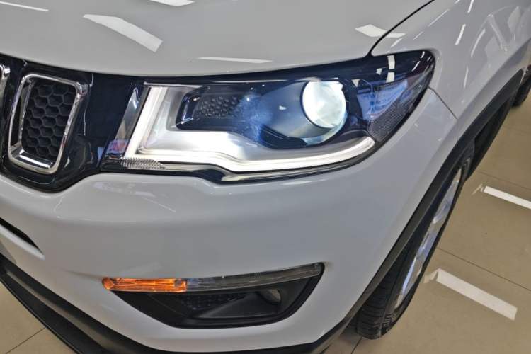 Used Jeep Compass 2019 220T Automatic Enjoyment Version Left Front Headlight