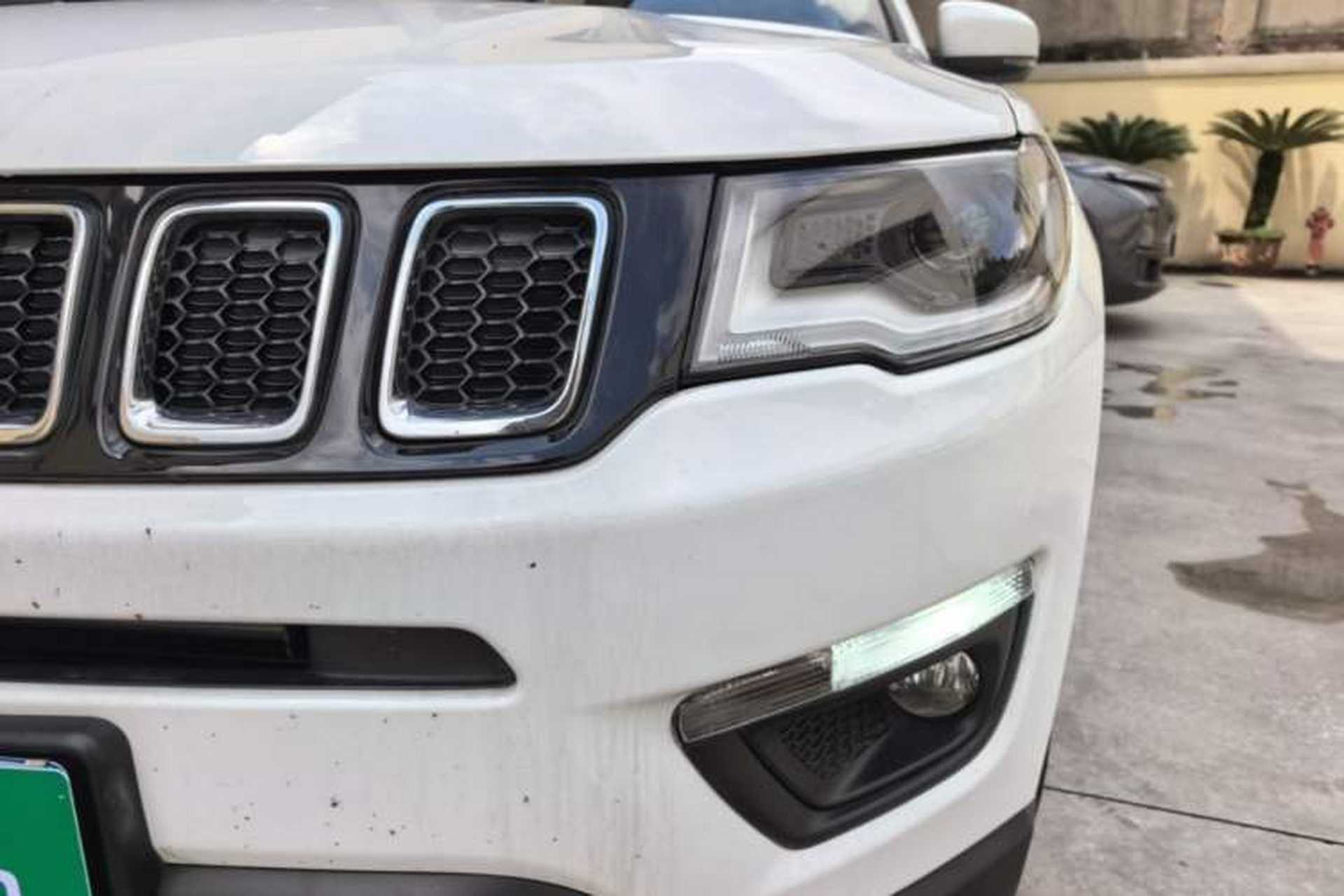 Used Jeep Compass 2019 200T Automatic Family Edition - Connected Large Screen Version Left Front Headlight