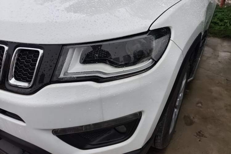 Used Jeep Compass 2019 200T Automatic Family Edition - Connected Large Screen Version Left Front Headlight