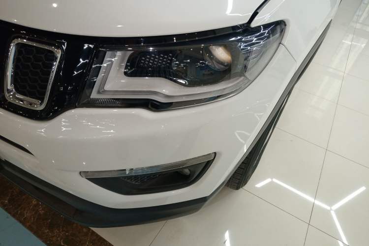 Used Jeep Compass 2019 200T Automatic Family Enjoyment Four-Wheel Drive - Connected Large Screen Version Left Front Headlight