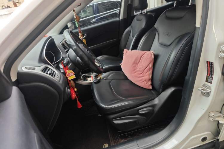 Used Jeep Compass 2019 200T Automatic Family Edition - Connected Large Screen Version Left Front Seat