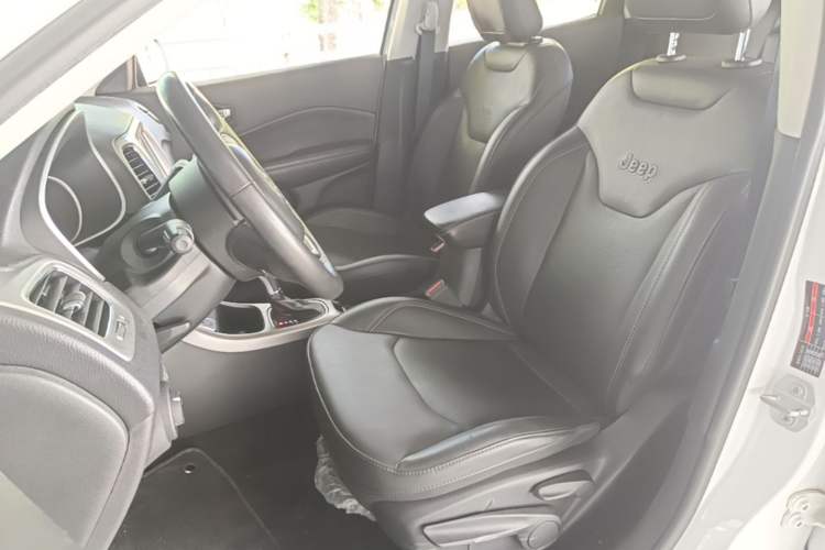 Used Jeep Compass 2019 200T Automatic Family Edition - Connected Large Screen Version Left Front Seat