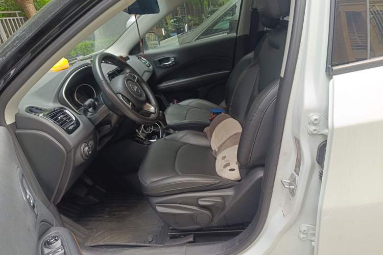 Used Jeep Compass 2019 220T Automatic Home Enjoy Cool Edition Left Front Seat