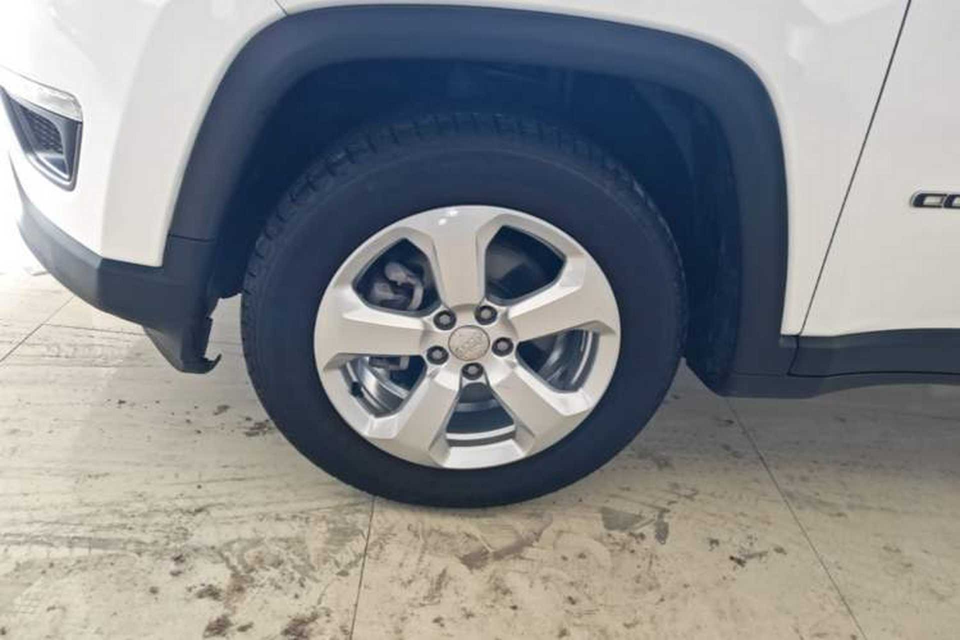 Used Jeep Compass 2019 220T Automatic Family Edition Left Front Wheel Hub