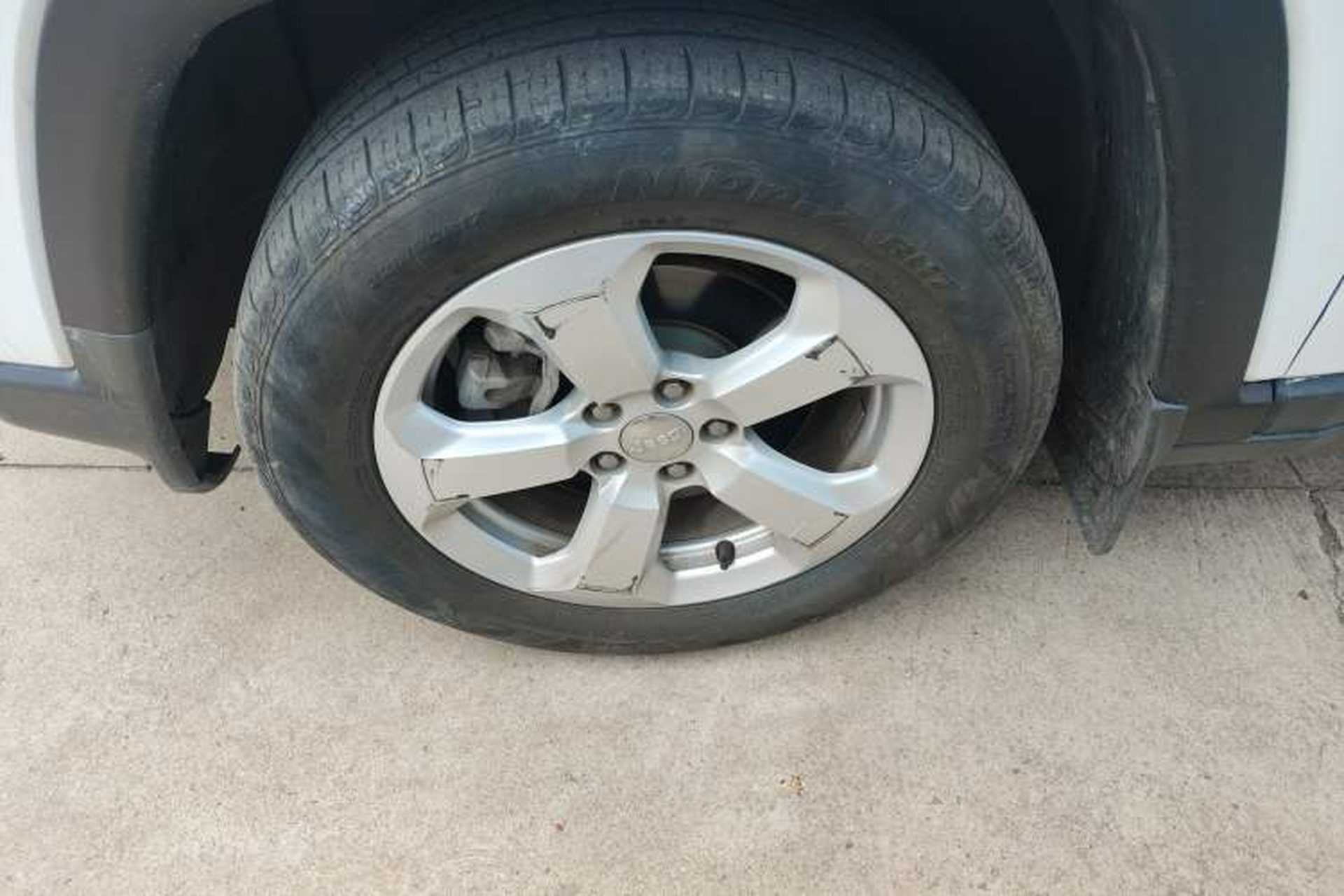 Used Jeep Compass 2019 220T Automatic Enjoyment Version Left Front Wheel Hub