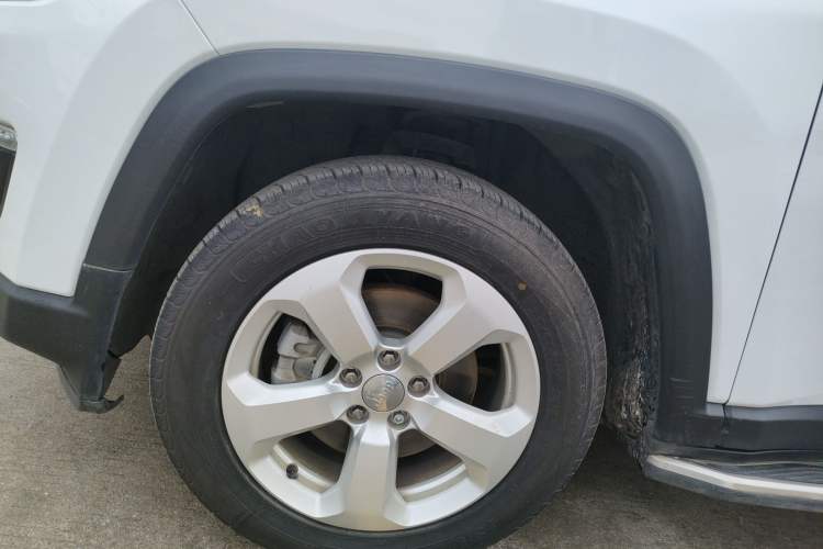 Used Jeep Compass 2019 220T Automatic Enjoyment Version
