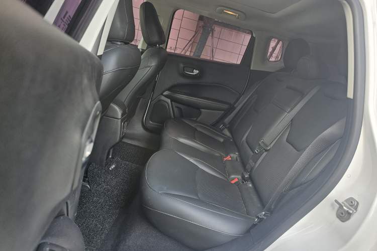 Used Jeep Compass 2019 200T Automatic Family Edition - Connected Large Screen Version Left Rear Seat