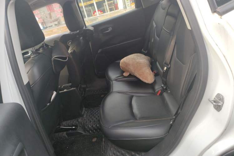 Used Jeep Compass 2019 220T Automatic Family Edition Left Rear Seat