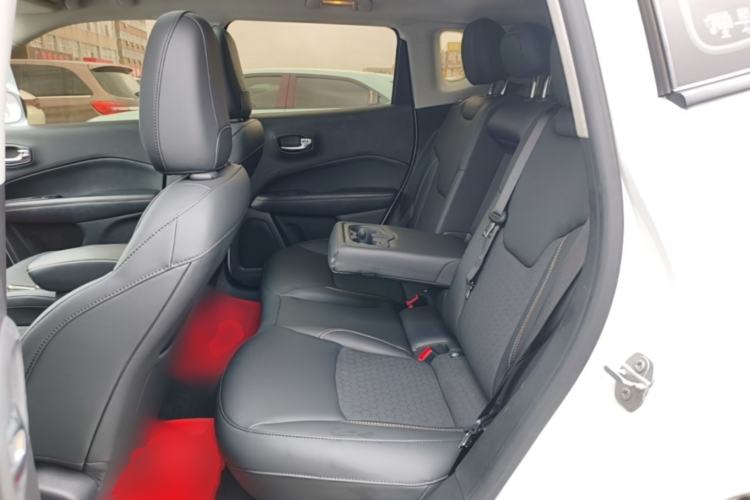 Used Jeep Compass 2019 220T Automatic Enjoyment Version Left Rear Seat