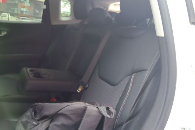 Used Jeep Compass 2019 220T Automatic Enjoyment Version Left Rear Seat