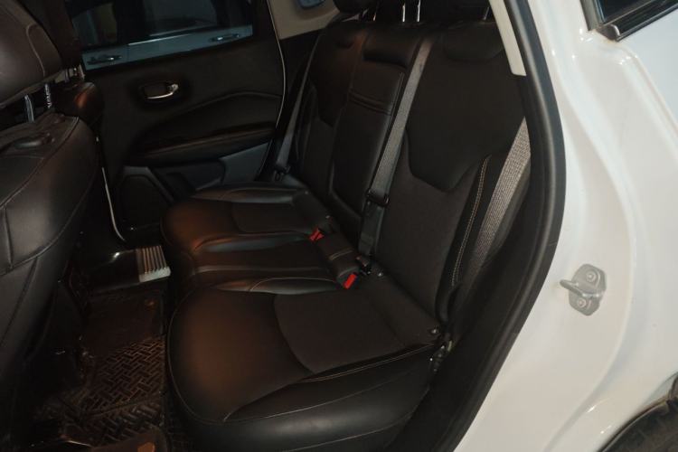 Used Jeep Compass 2019 220T Automatic Enjoyment Version Left Rear Seat