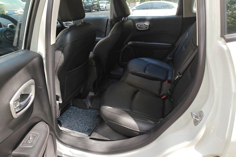 Used Jeep Compass 2019 200T Automatic Family Edition - Connected Large Screen Version Left Rear Seat