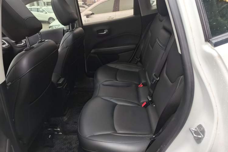 Used Jeep Compass 2019 200T Automatic Family Edition - Connected Large Screen Version Left Rear Seat