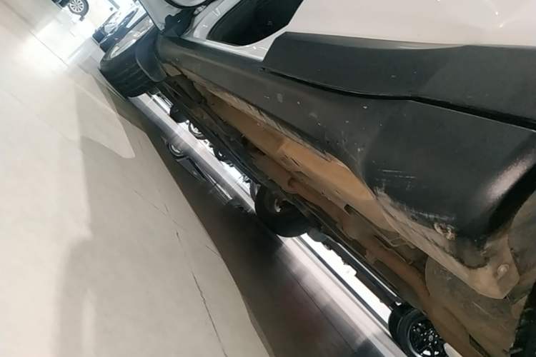 Used Jeep Compass 2019 200T Automatic Family Enjoyment Four-Wheel Drive - Connected Large Screen Version Left Side Sill