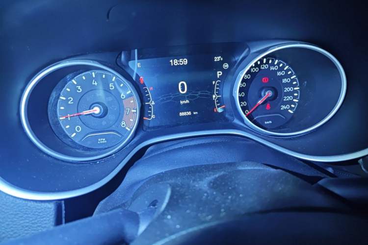 Used Jeep Compass 2019 200TS Automatic Premium - Connected Large Screen Version Odometer Close Up