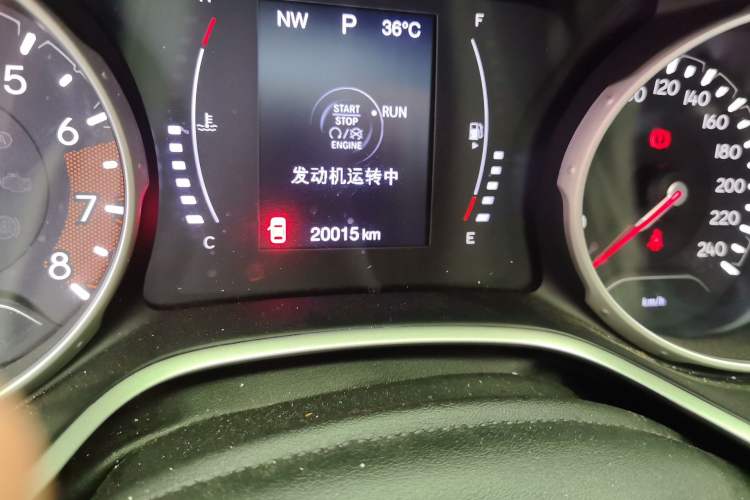 Used Jeep Compass 2019 220T Automatic Enjoyment Version Odometer Close Up
