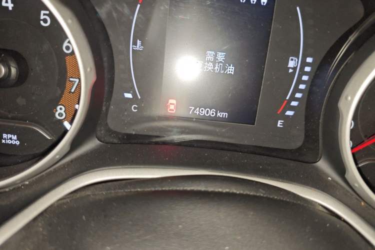 Used Jeep Compass 2019 220T Automatic Enjoyment Version Odometer Close Up