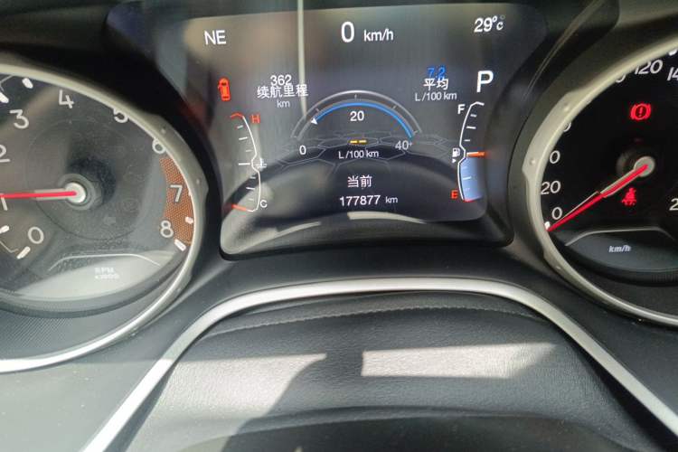 Used Jeep Compass 2019 220T Automatic Home Enjoy Cool Edition Odometer Close Up
