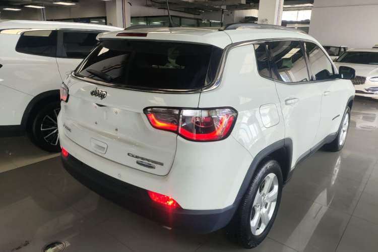 Used Jeep Compass 2019 200T Automatic Family Edition - Connected Large Screen Version Rear Right 45 Deg