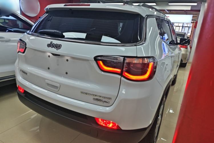 Used Jeep Compass 2019 220T Automatic Enjoyment Version Rear Right 45 Deg