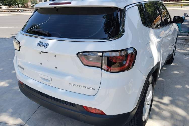 Used Jeep Compass 2019 220T Automatic Enjoyment Version Rear Right 45 Deg