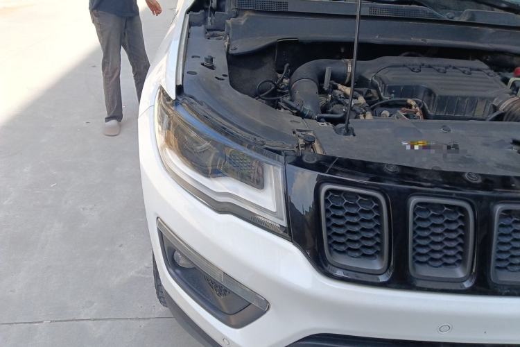 Used Jeep Compass 2019 220T Automatic Four-Wheel Drive High-Performance Flagship Edition Right Front Headlight