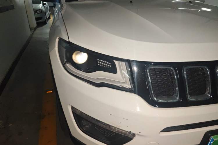Used Jeep Compass 2019 200TS Automatic Premium - Connected Large Screen Version Right Front Headlight