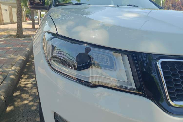 Used Jeep Compass 2019 220T Automatic Home Enjoy Cool Edition Right Front Headlight