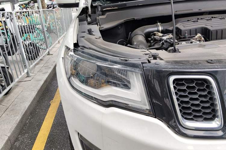 Used Jeep Compass 2019 220T Automatic Family Edition Right Front Headlight