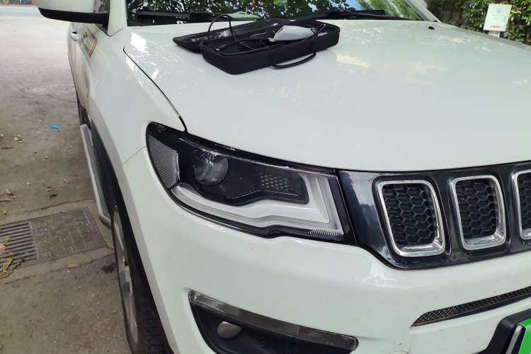 Used Jeep Compass 2019 200T Automatic Family Edition - Connected Large Screen Version Right Front Headlight