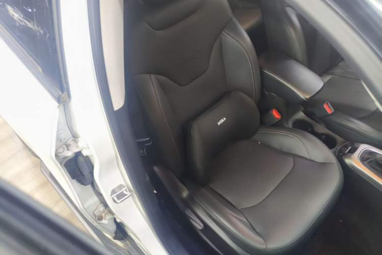 Used Jeep Compass 2019 200T Automatic Family Edition - Connected Large Screen Version Right Front Seat