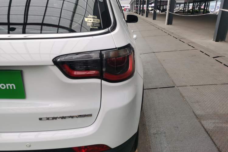 Used Jeep Compass 2019 220T Automatic Enjoyment Version Right Rear Taillight