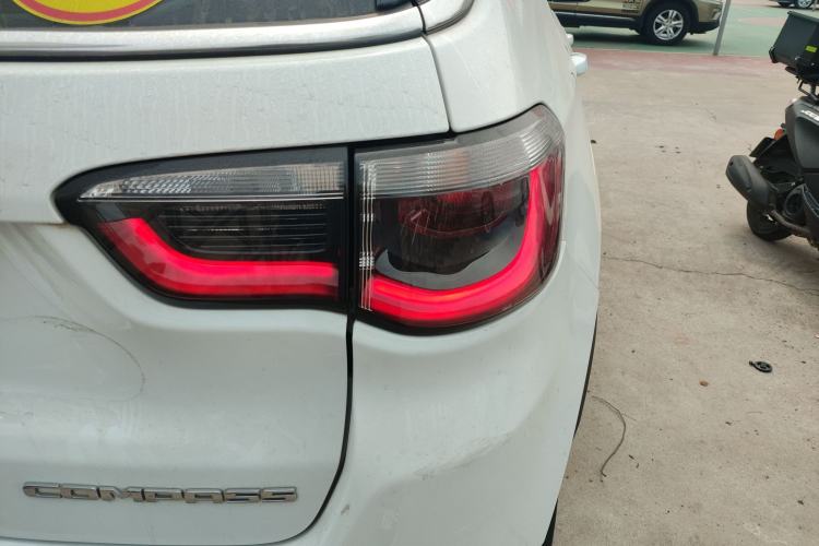 Used Jeep Compass 2019 220T Automatic Enjoyment Version Right Rear Taillight
