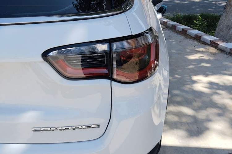 Used Jeep Compass 2019 220T Automatic Enjoyment Version Right Rear Taillight