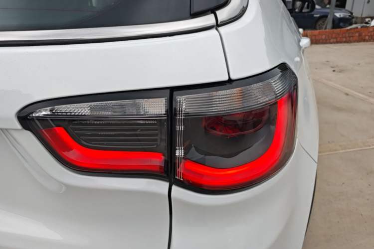 Used Jeep Compass 2019 220T Automatic Family Edition Right Rear Taillight